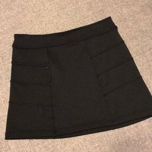 Athleta Black Fleece Skirt EUC